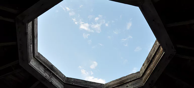 Octagon Window Installation Contractors in Oakland Park, FL