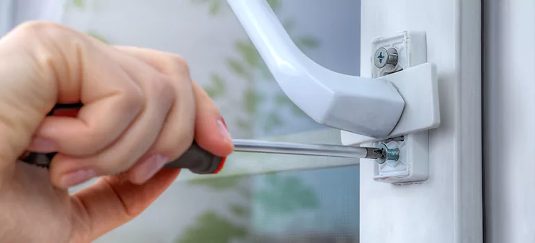 Window Crack Repair in Oakland Park, FL